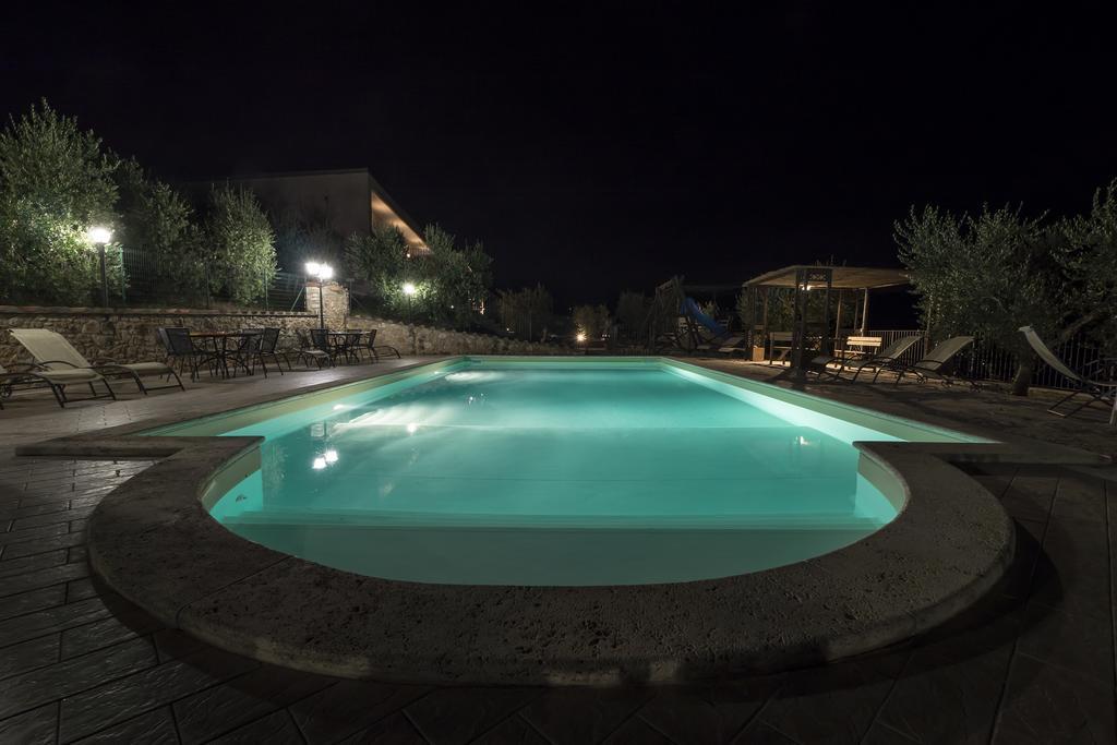 Colle San Giovanni Τόντι Εξωτερικό φωτογραφία